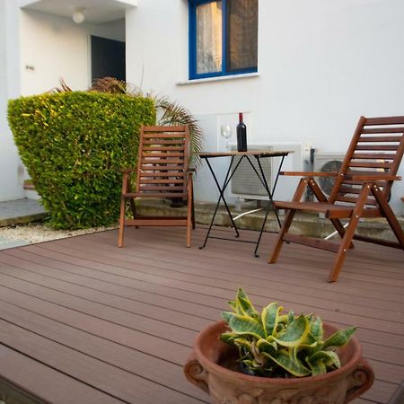 Ron'S Pergola Apartment Paphos Ngoại thất bức ảnh