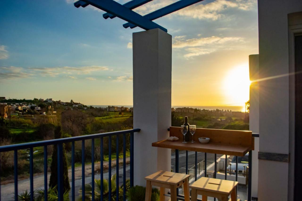 Ron'S Pergola Apartment Paphos Ngoại thất bức ảnh